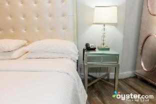 Room #5668620 at L.A. Sky Boutique Hotel