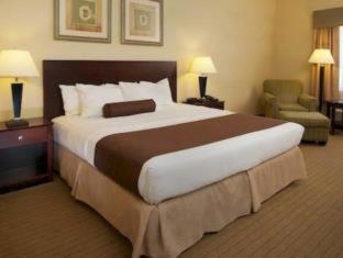 Room #29184019 at Holiday Inn Express & Suites Williamstown - Glassboro by IHG