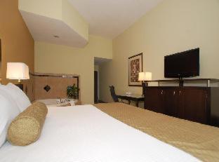 Room #26325213 at Best Western Plus Bradenton Gateway Hotel