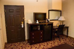 Room #42464020 at Best Western Park Hotel
