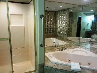 Room #42464025 at Best Western Park Hotel