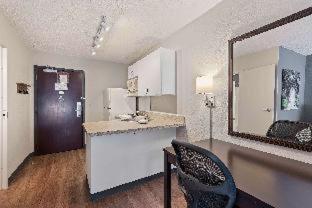 Room #51854907 at Extended Stay America Select Suites - Charlotte - University Place