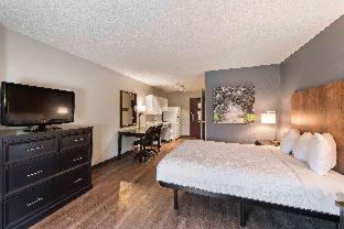 Room #51854908 at Extended Stay America Select Suites - Charlotte - University Place