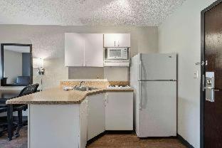 Room #51854909 at Extended Stay America Select Suites - Charlotte - University Place