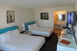 Room #18856415 at Floridian Hotel