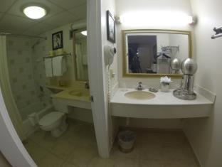 Room #18856419 at Floridian Hotel