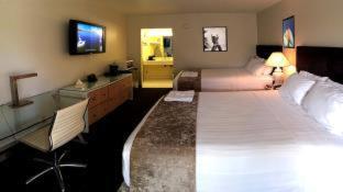 Room #18856422 at Floridian Hotel