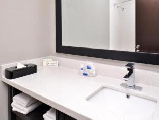 Room #18064919 at Best Western At O'Hare