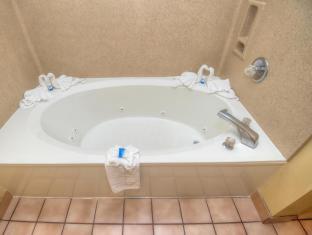 Room #148366520 at Best Western Toni Inn
