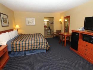Room #148366527 at Best Western Toni Inn