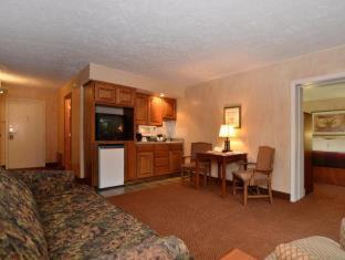 Room #28163716 at Best Western Branson Inn And Conference Center
