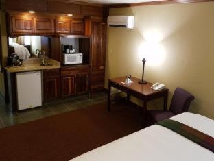 Room #28163716 at Best Western Branson Inn And Conference Center