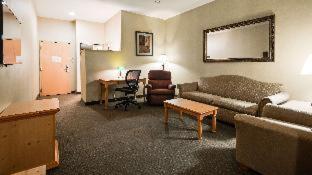 Room #51513121 at Best Western Plus Revere Inn & Suites