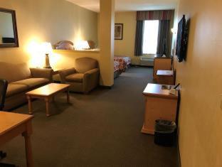 Room #51513121 at Best Western Plus Revere Inn & Suites