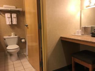 Room #51513121 at Best Western Plus Revere Inn & Suites