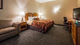 Room #51513122 at Best Western Plus Revere Inn & Suites