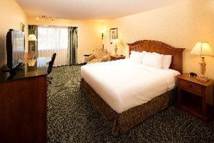 Room #39176007 at Red Lion Hotel Wenatchee City Center