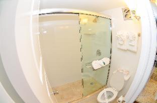 Room #24556828 at Gulfcoast Inn Naples