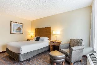 Room #53555010 at Red Lion Inn & Suites Branson