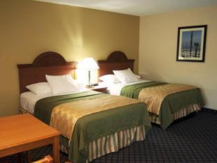 Room #32477019 at Best Western Oceanside Inn