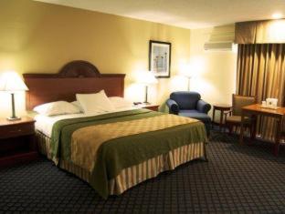 Room #32477020 at Best Western Oceanside Inn