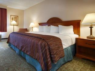 Room #33032420 at Best Western Ocala Park Centre