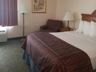 Room #33032420 at Best Western Ocala Park Centre