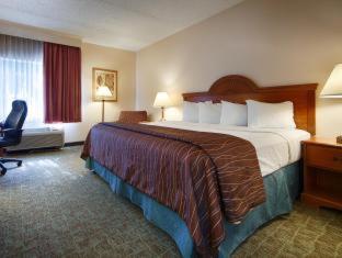 Room #33032422 at Best Western Ocala Park Centre