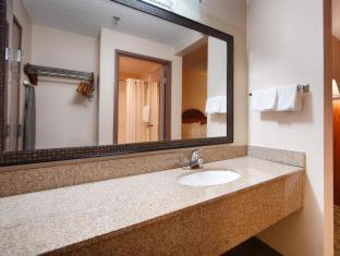 Room #33032422 at Best Western Ocala Park Centre