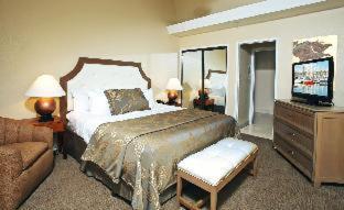 Room #4647931 at Best Western Plus Island Palms Hotel & Marina