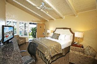 Room #4647941 at Best Western Plus Island Palms Hotel & Marina