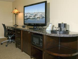 Room #4647949 at Best Western Plus Island Palms Hotel & Marina