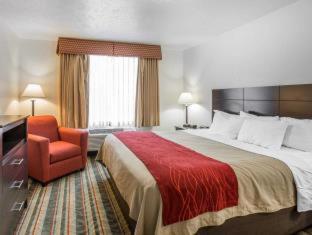 Room #24157721 at Best Western Visalia Hotel