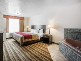 Room #24157721 at Best Western Visalia Hotel