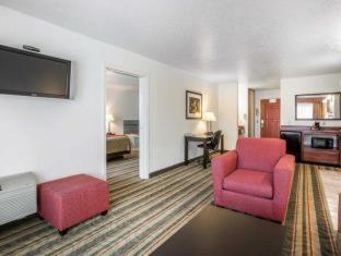 Room #24157721 at Best Western Visalia Hotel