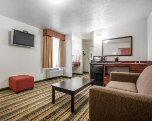 Room #24157721 at Best Western Visalia Hotel