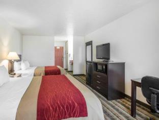 Room #24157725 at Best Western Visalia Hotel