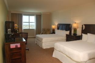 Room #5843016 at Riverside Hotel