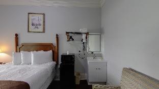 Room #217645006 at Warfield Hotel