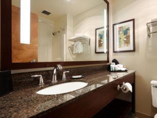 Room #29684919 at Best Western Rocky Mountain Lodge