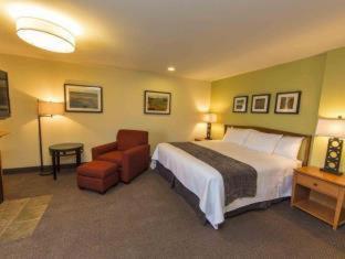 Room #29684921 at Best Western Rocky Mountain Lodge