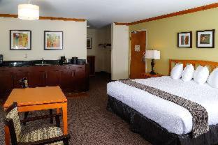 Room #29684917 at Best Western Rocky Mountain Lodge