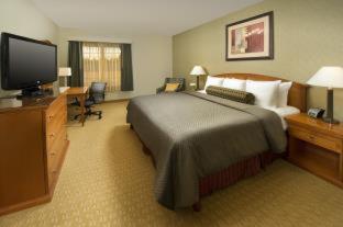 Room #28757204 at Redmond Inn