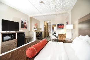 Room #25308916 at Best Western Plus Sandusky Hotel & Suites
