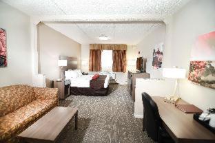 Room #25308916 at Best Western Plus Sandusky Hotel & Suites