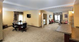 Room #17612234 at Red Lion Hotel Harrisburg Hershey