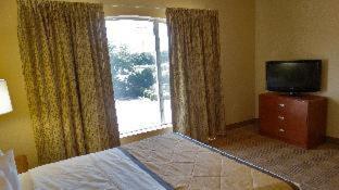 Room #51870616 at Extended Stay America Suites Dallas Frankford Road