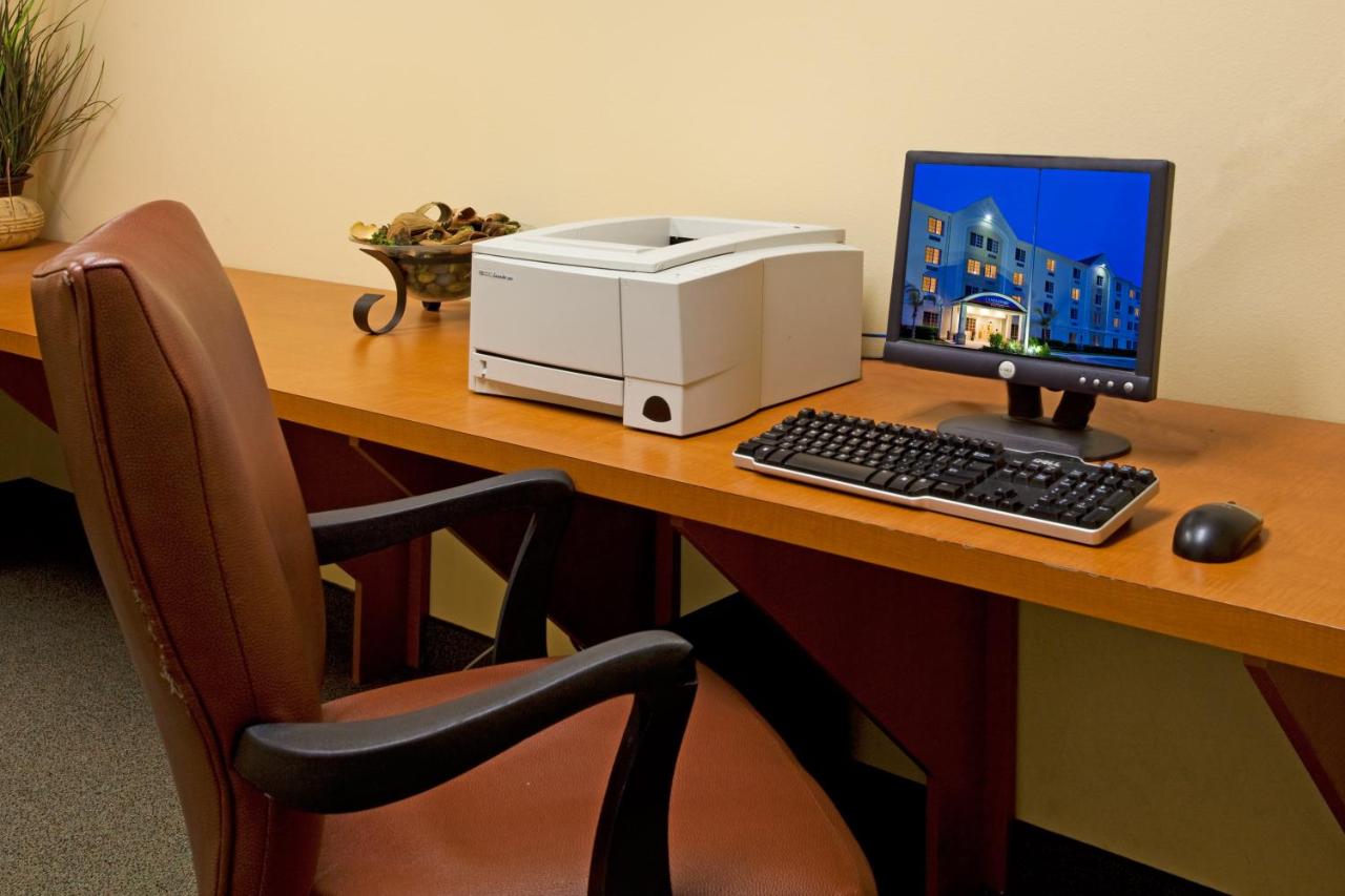 | Candlewood Suites Melbourne-Viera, an IHG Hotel