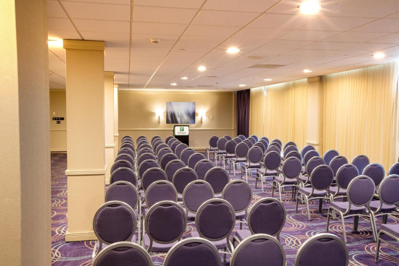  | Holiday Inn Downtown Rochester, an IHG Hotel