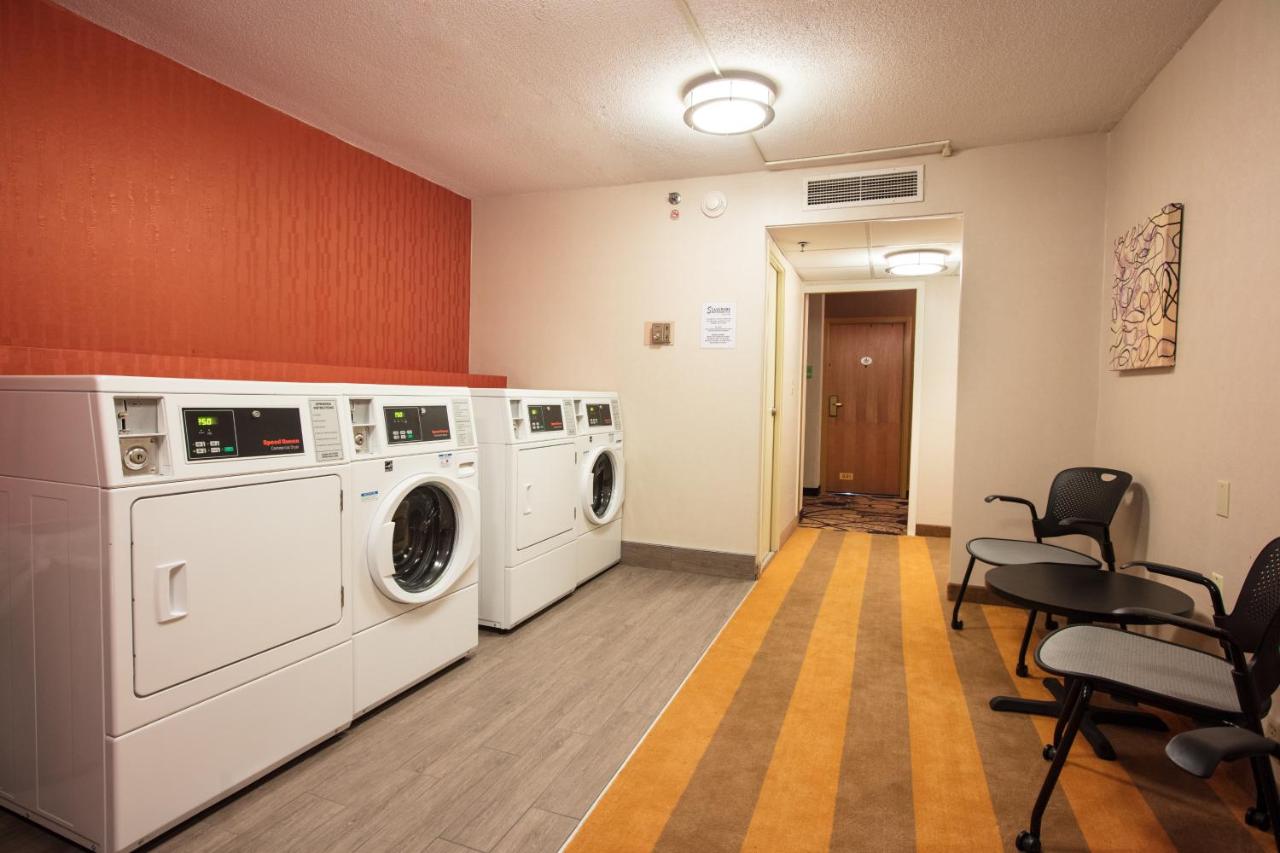  | Holiday Inn Downtown Rochester, an IHG Hotel